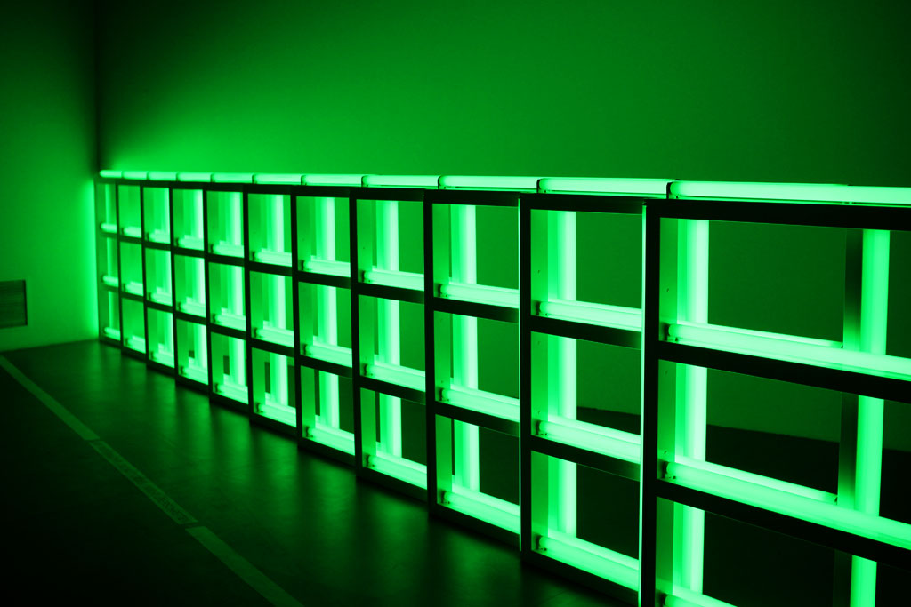 dynamo-dan-flavin