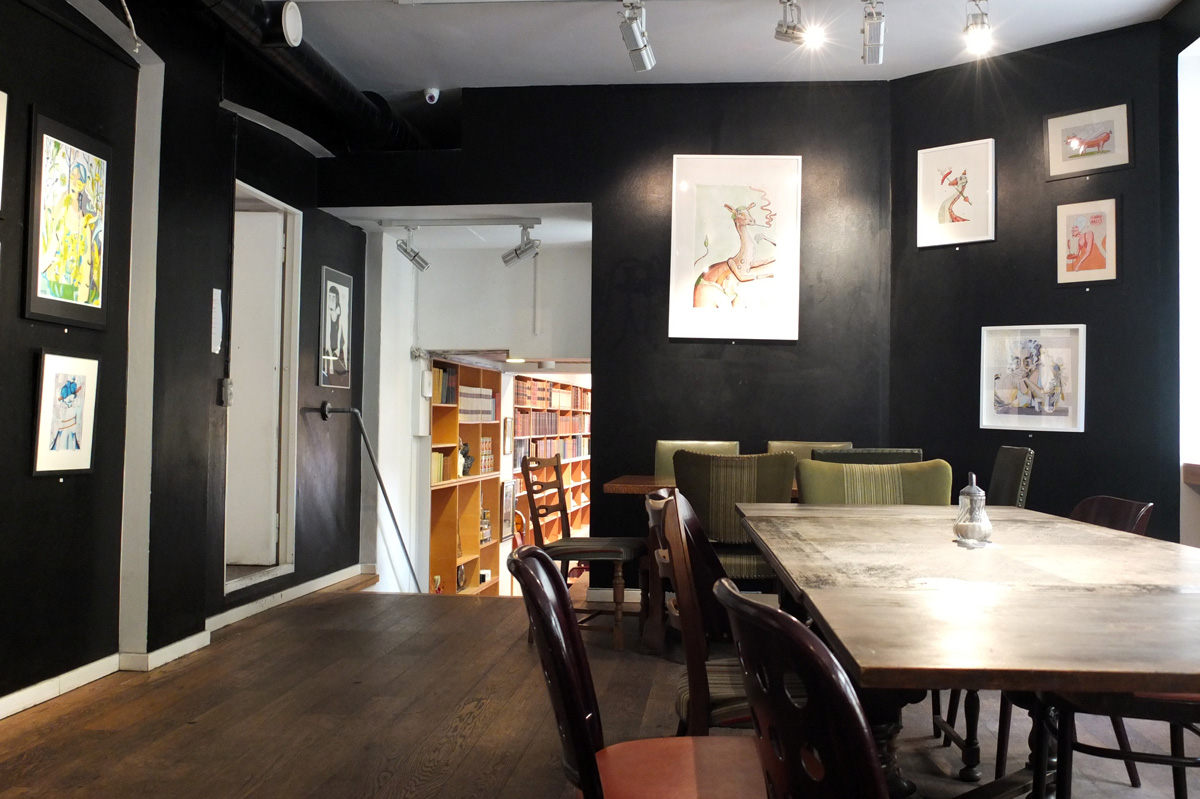 Intérieur du Café Paludan
