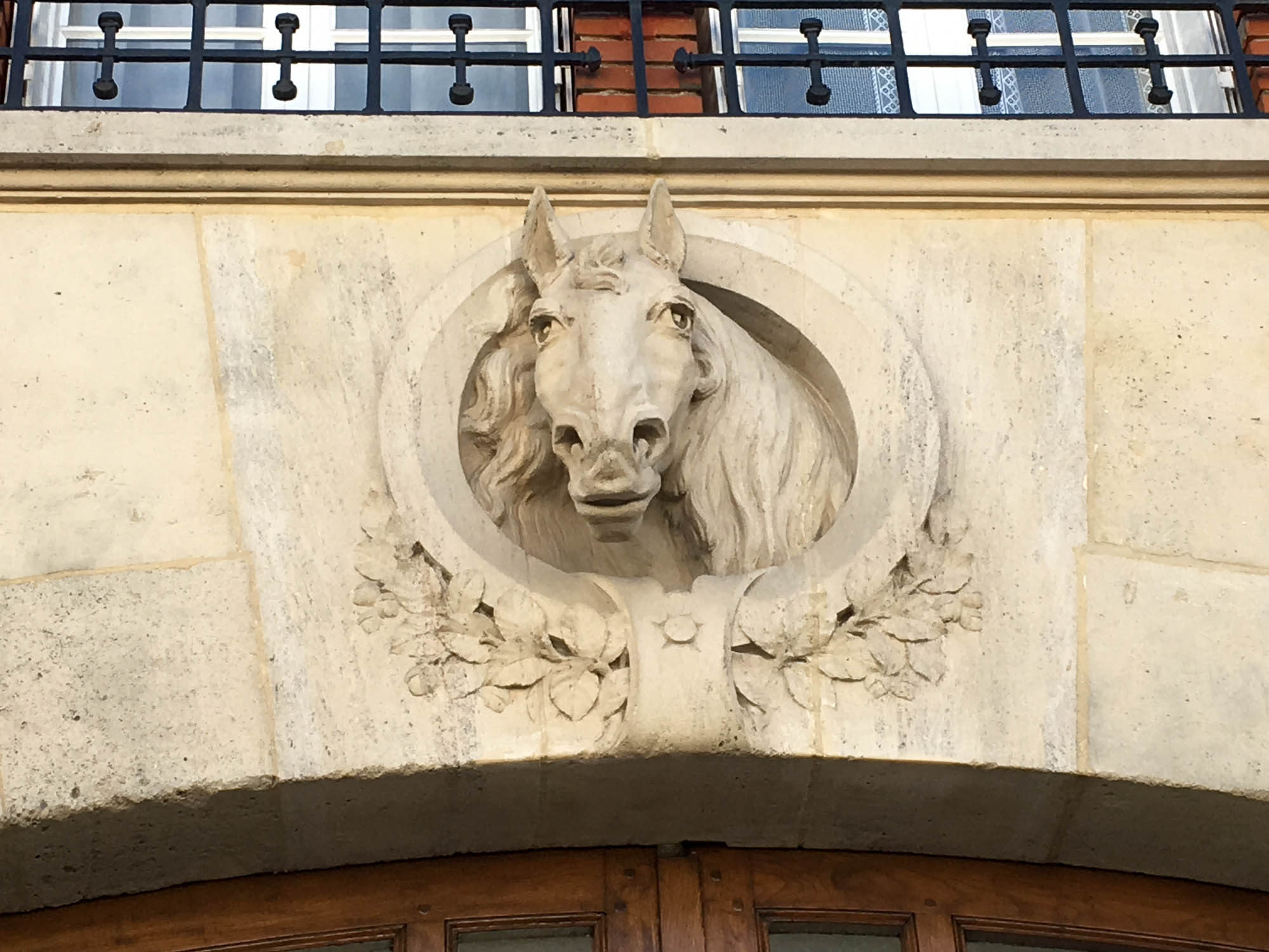 La façade chevaline rémoise